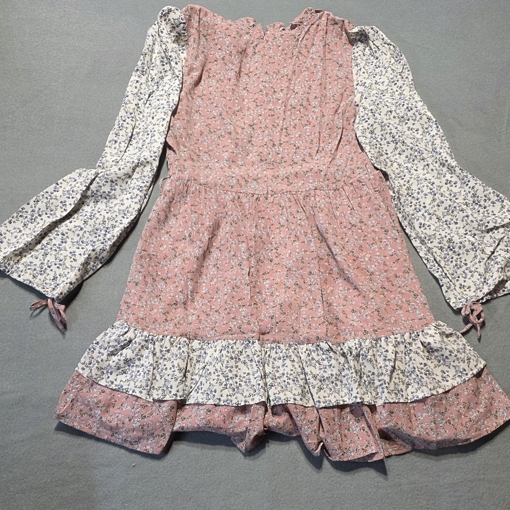 the clothing company NWT Pink Floral Smocked Belted Long Sleeve Dress S/M/L - Picture 4 of 9